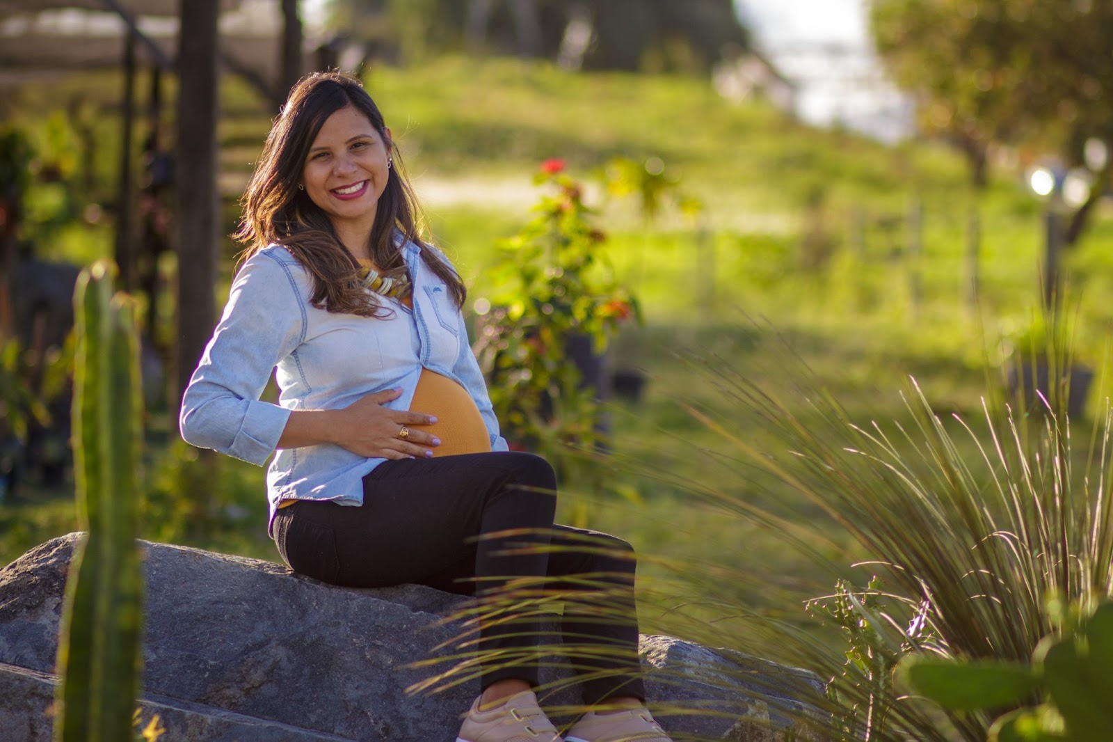 You are currently viewing Laughing During Pregnancy: Good for You and Your Baby